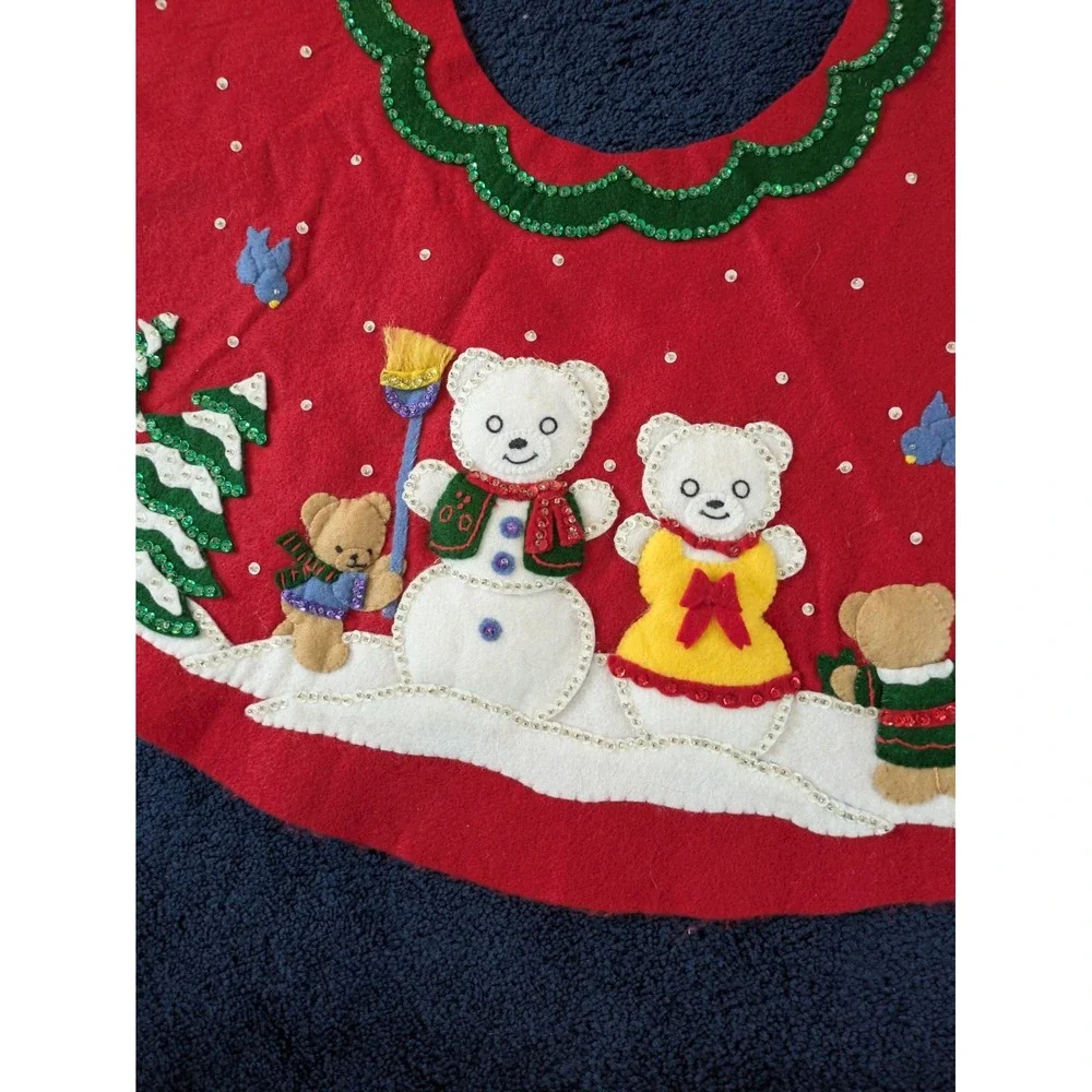 Christmas Tree Skirt Holiday Deco Felt Applique Bears Snowman Red 36
